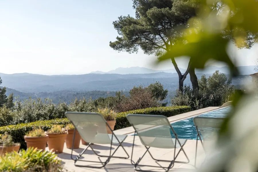 Tourrettes sur Loup - Bastide Provençale avec vue mer - 6