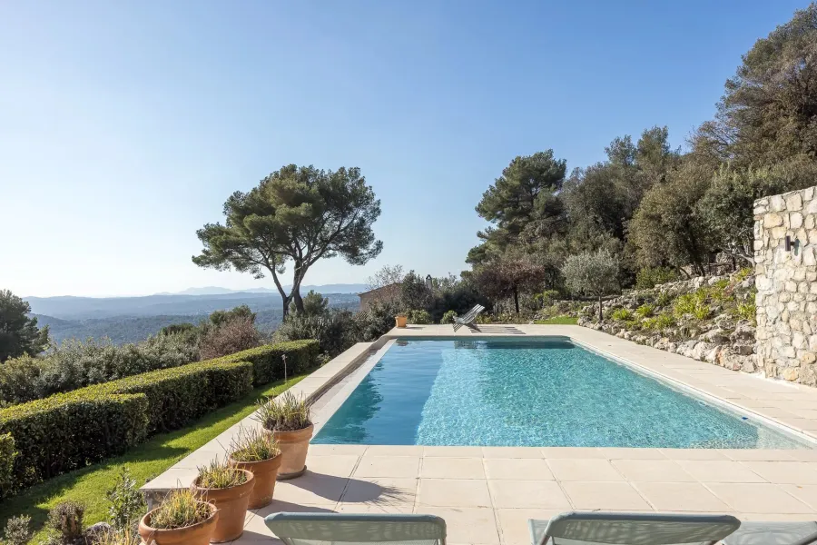 Tourrettes sur Loup - Bastide Provençale avec vue mer - 3