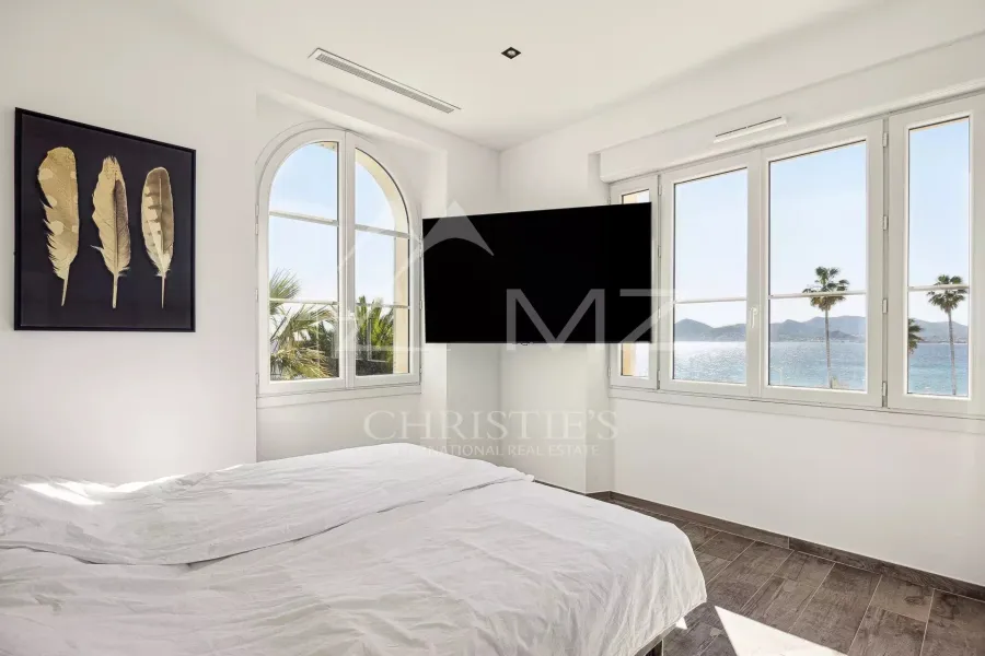 Cannes Vieux-Port – Dachgeschoss – Panoramablick auf das Meer - 7