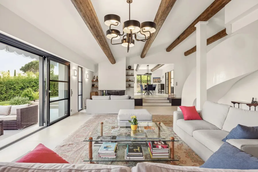 MOUGINS - Magnifique villa contemporaine vue mer - 3