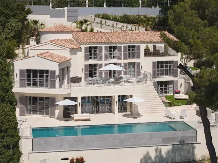 Hauteurs de Cannes - Vue mer panoramique - Propriété récemment rénovée