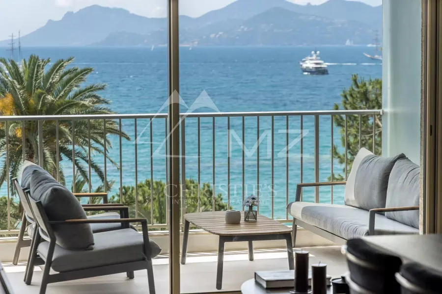 Cannes - Croisette - 3 pièces vue mer - 3