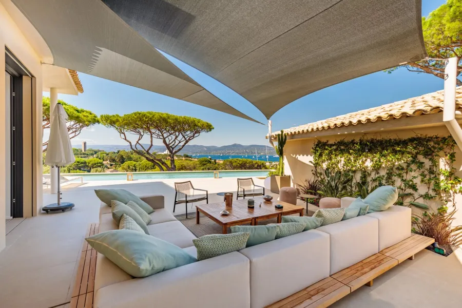 Saint-Tropez centre - Villa contemporaine vue mer exceptionnelle - 3