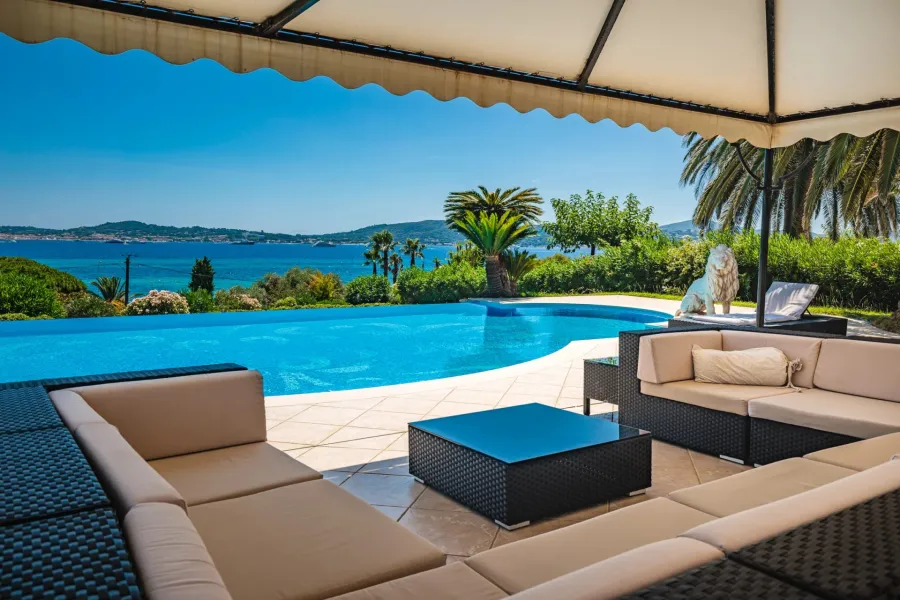 Villa vue mer panaromique sur le village de Saint-Tropez - 7