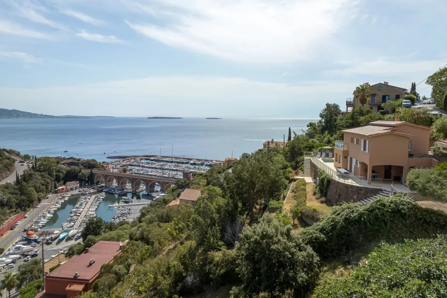 Proche Cannes - Théoule-Sur-Mer - Élégante maison familiale avec vue mer - 2
