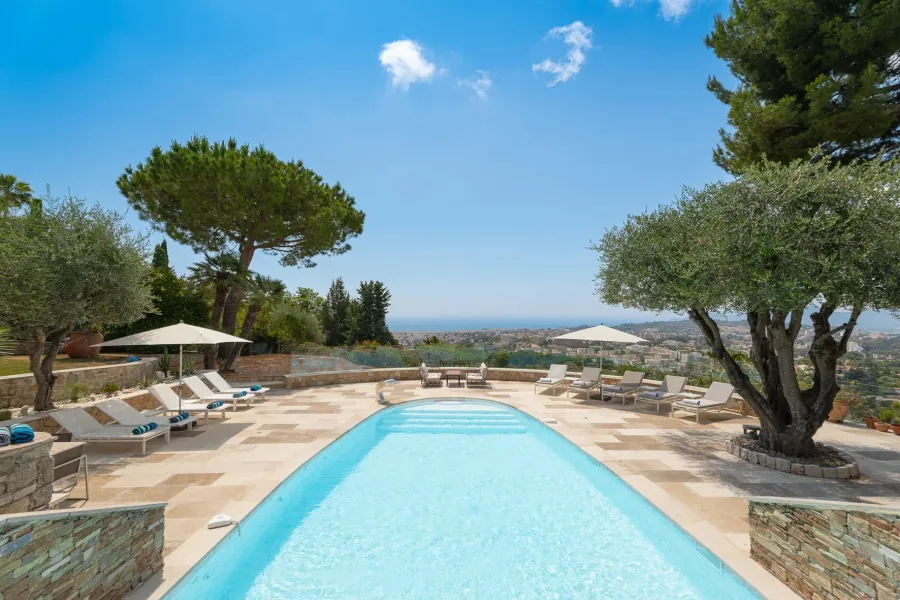 Mougins - Propriété d'architecte / Vue mer panoramique - 3