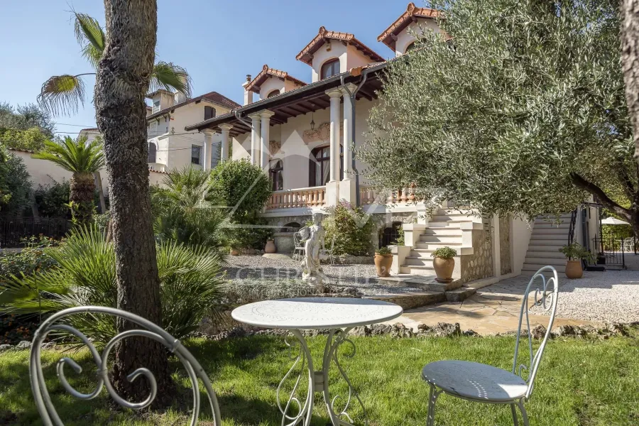 Cannes - Petit Juas - Maison Bourgeoise