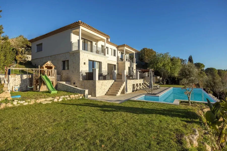 Saint-Paul-de-Vence - À pied du village - Maison neuve contemporaine - 1