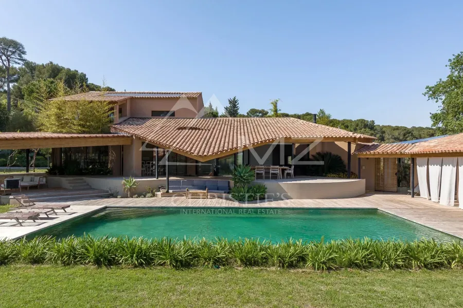 Proche Cannes - Antibes - Propriété exceptionnelle à l'abri des regards - 2