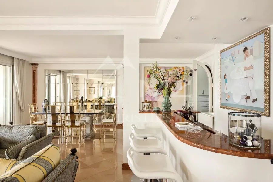 Cannes Croisette – Splendide appartement de 270 m² – Vue mer panoramique exceptionnelle - 7