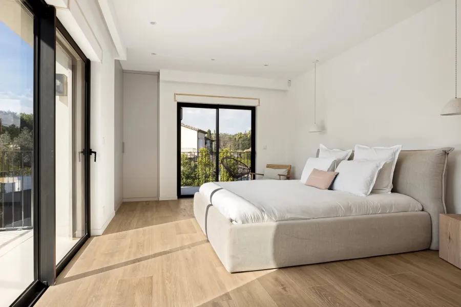 Mougins - Proche du vieux village - Villa Contemporaine - 5 chambres - 8