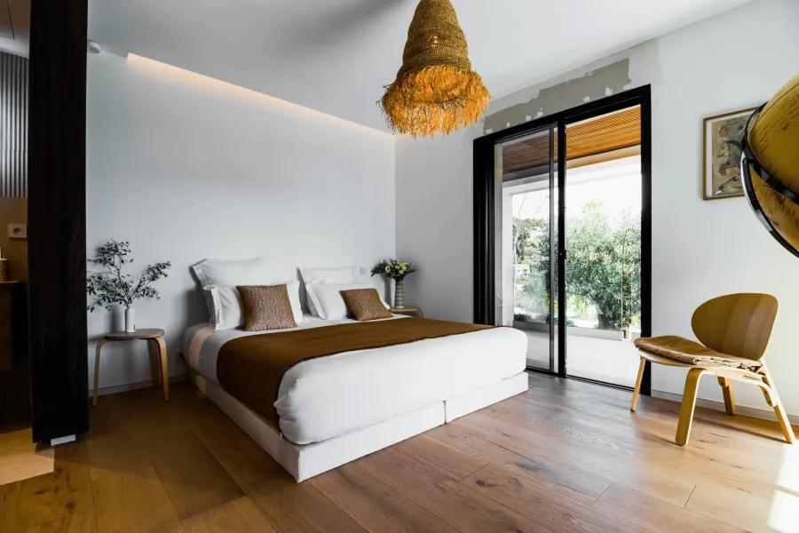 MOUGINS - Magnifique villa contemporaine - 5 chambres - 9