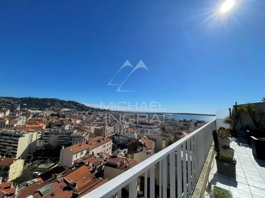 Rare, Penthouse a rénover - Cannes – Vue panoramique - 9
