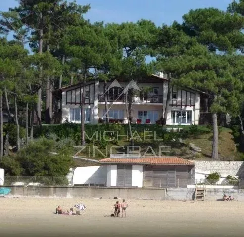 GRANDE VILLA FAMILIALE "LES BRISANTS" - 4