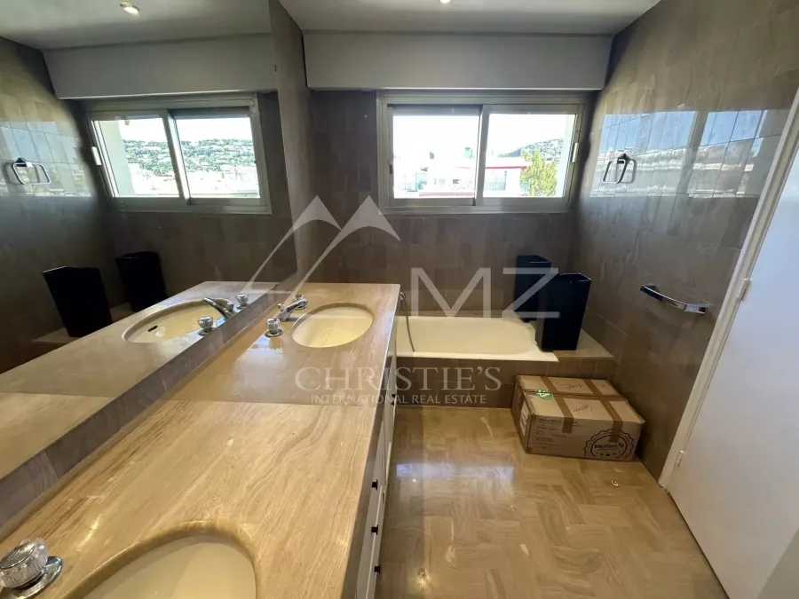 Cannes Vue mer - Appartement trois chambres - 9