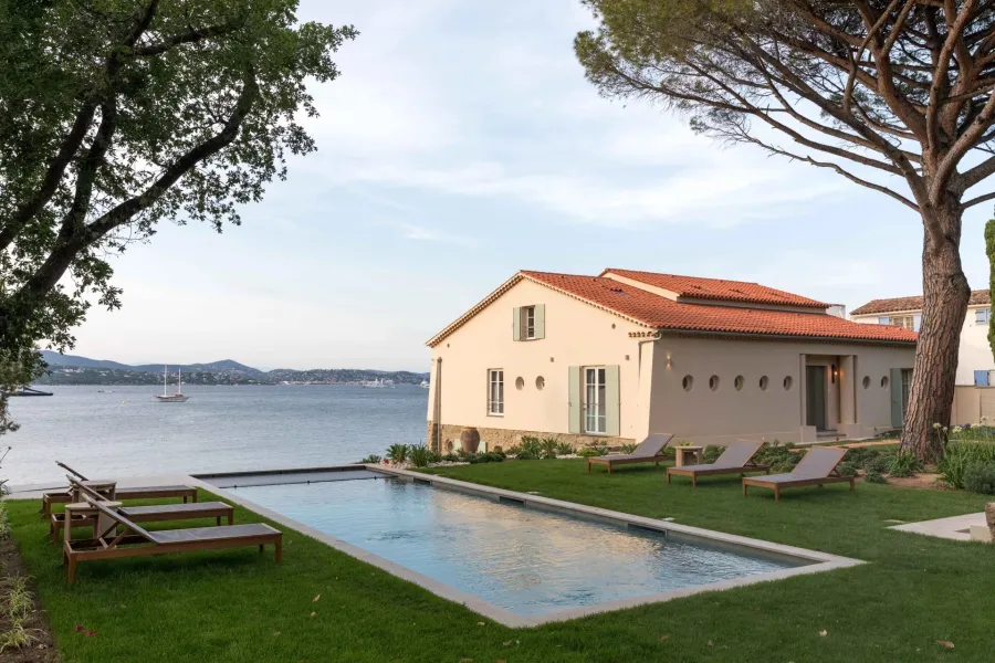 Villa Aqua - Proche Saint-Tropez - Villa neuve pieds dans l'eau - 9