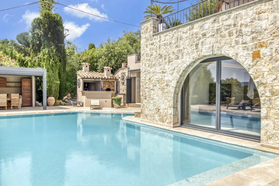 Mougins -  Vue dégagée sur les collines et la mer - 5 chambres - 2