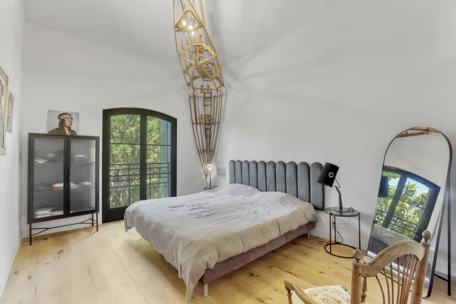 Valbonne - A pied du village - 4/5 chambres - 7