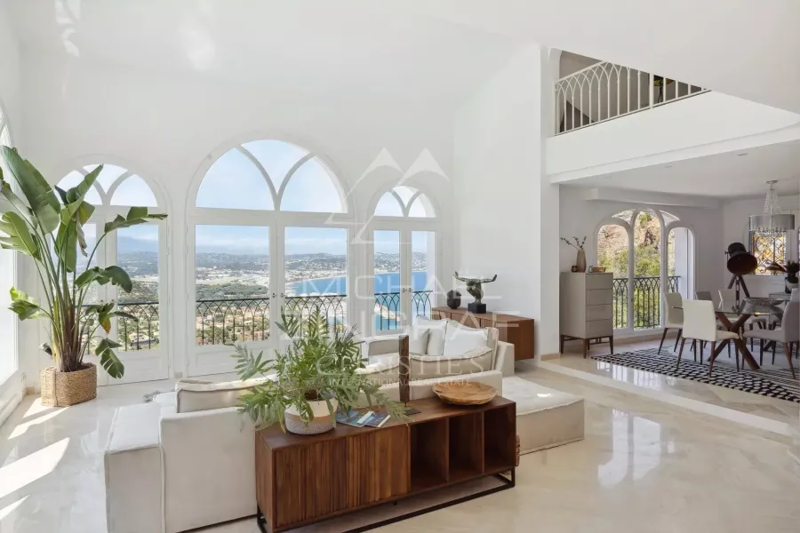 Théoule-sur-Mer - Villa rénovée - Domaine privé - 6