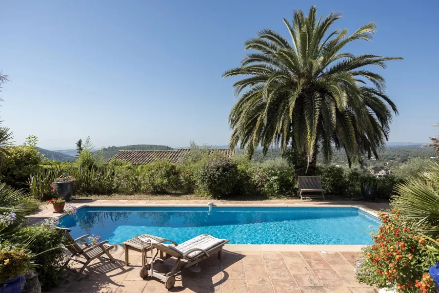 Tourrettes-sur-Loup - Villa provençale avec vue mer - 3