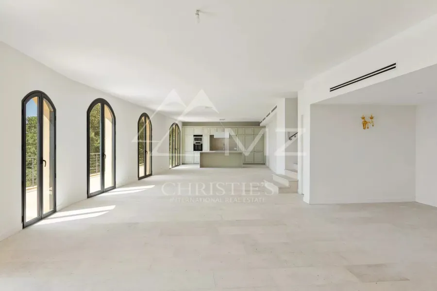 Villa épurée avec vue panoramique sur la Riviera - 2