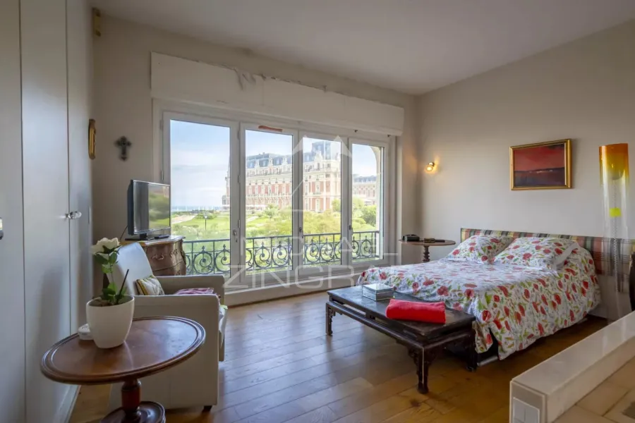 Face à l’Océan : Appartement d’exception face au Palais - 7