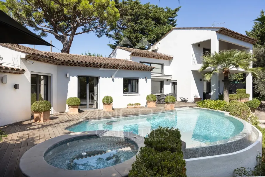 Hauteurs de Cannes - Le Cannet Collines - Charmante villa
