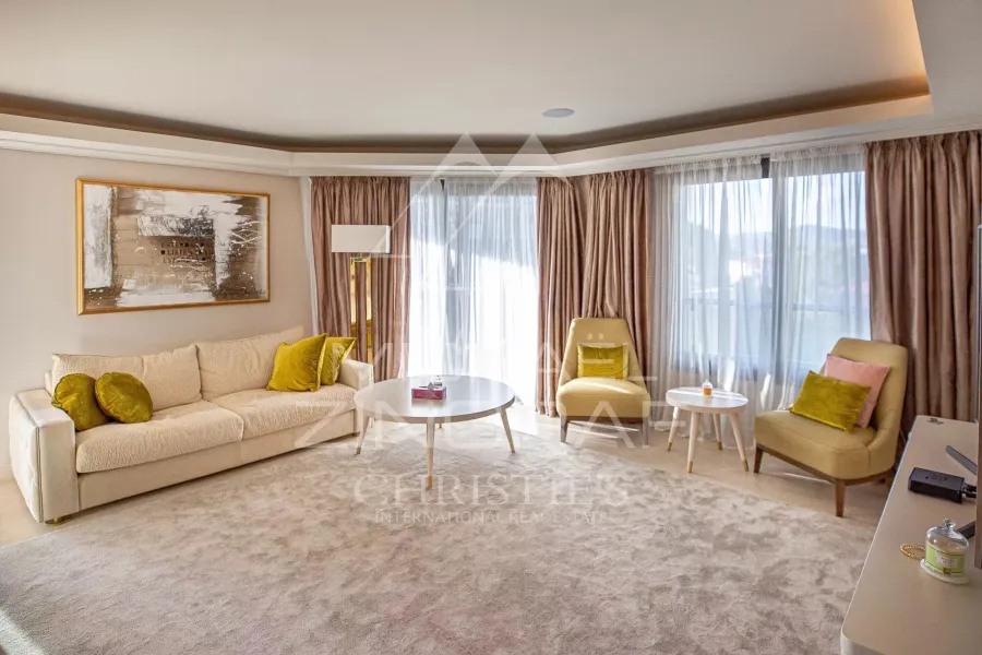 Superbe 4 Pièces dans la Résidence Prestigieuse des Parcs du Cap, Cap d'Antibes - 4