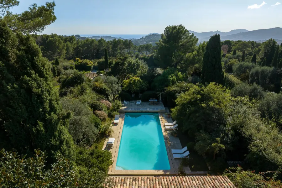 Mougins résidentiel - Rare propriété  de charme - 2