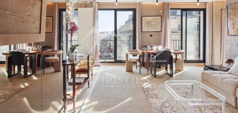 À Vendre - George V - Parfait État - 5