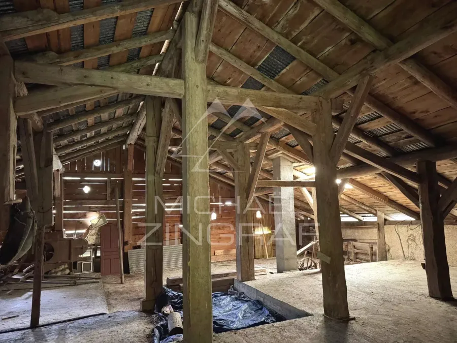 Ferme ancienne avec PC habitation - Vue panoramique Mont Blanc - Potentiel de rénovation - 2