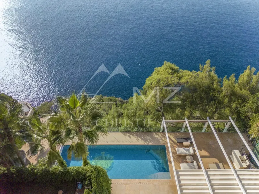 VILLA PIEDS DANS L'EAU À SAINT JEAN CAP FERRAT