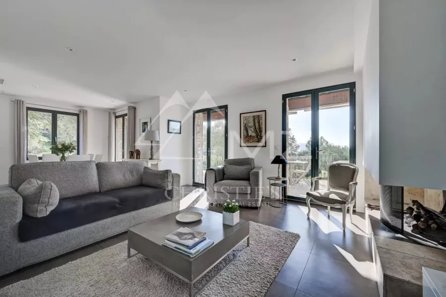 Gordes – Élégante maison en pierre avec piscine et vue panoramique - 5