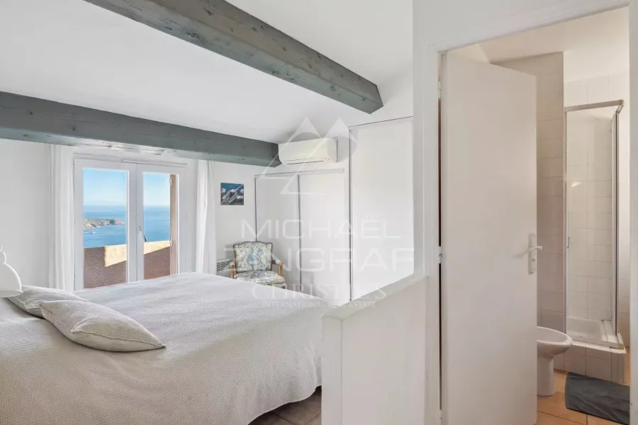 ANTHÉOR - SUPERBE VILLA DOUBLE AVEC VUE MER - 6