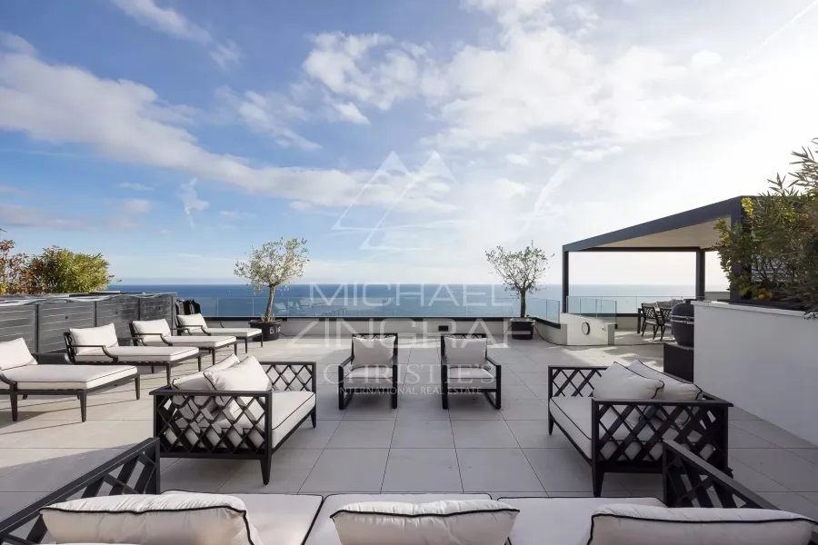Penthouse - solarium - vue mer panoramique proche de Monaco