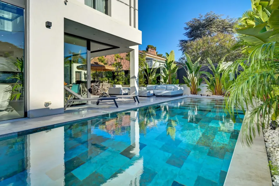 Maison d’architecte avec piscine au Cap Brun, Toulon - 3