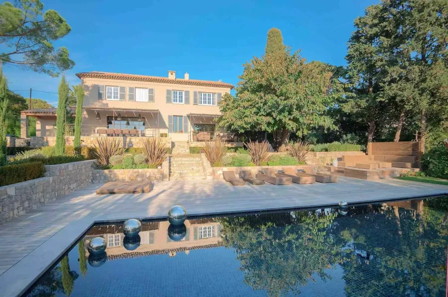 Mougins - Superbe bastide rénovée