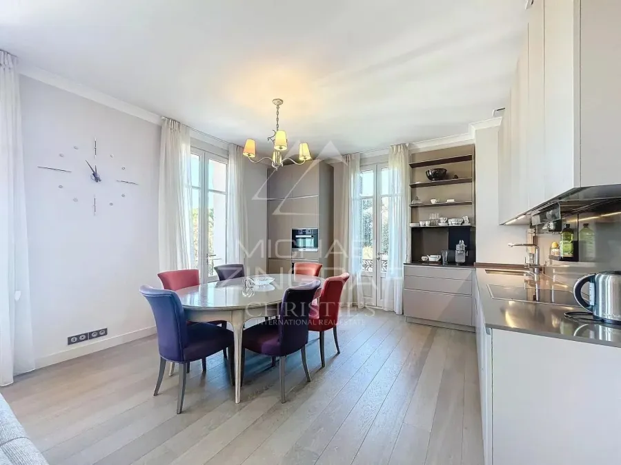 Cap d'Antibes versant Est - Appartement vue mer  au coeur d'une villa Belle Époque - 4