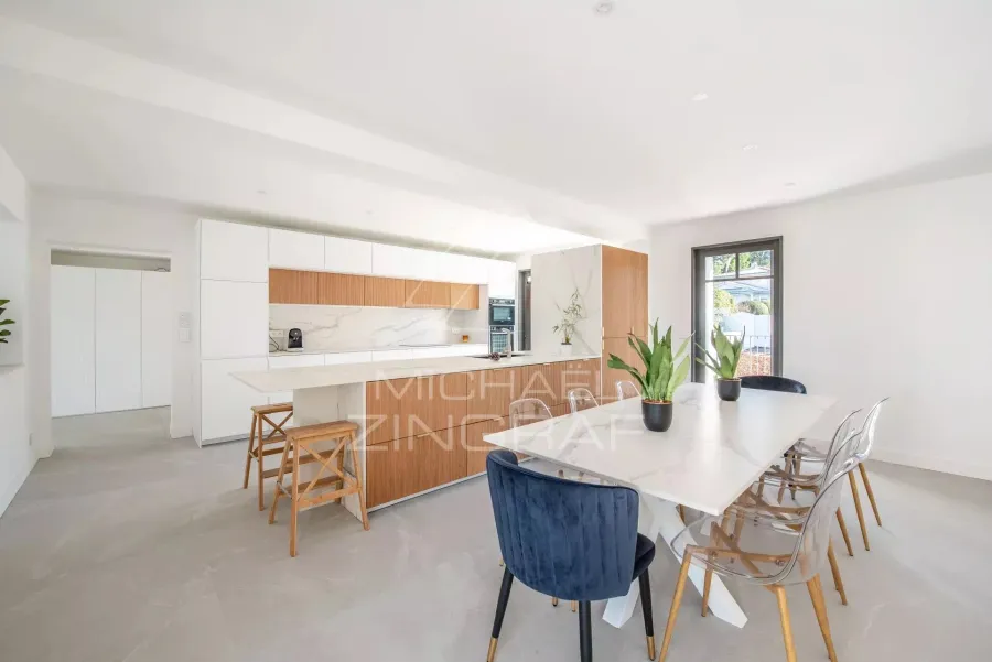 Exceptional house with beautiful sea view - 3