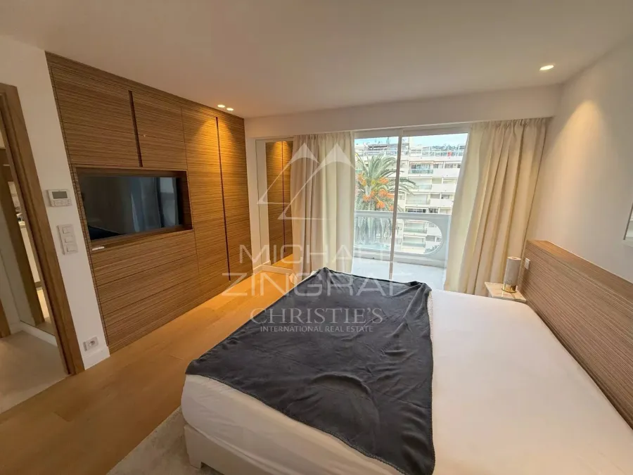 Cannes Croisette - 2 chambres vue mer - 9