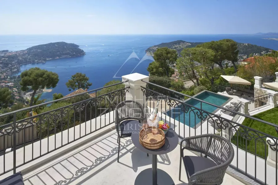 Une villa de prestige avec service hôtelier et vue imprenable - 2