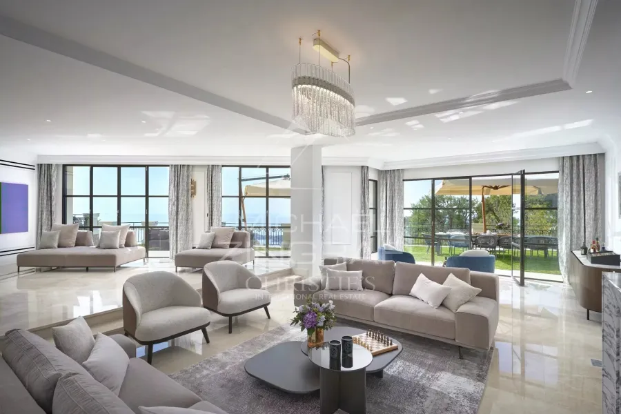 Une villa de prestige avec service hôtelier et vue imprenable - 3