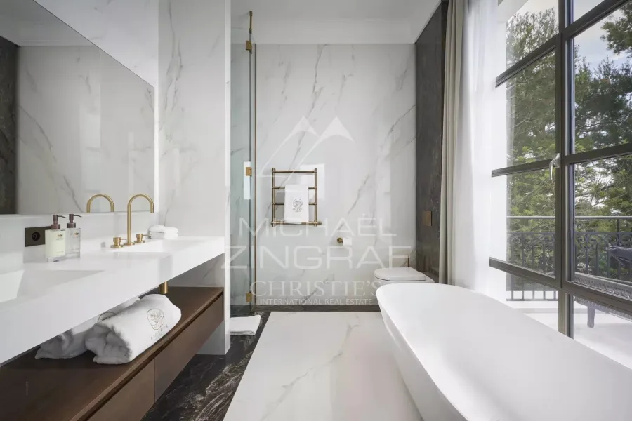 Une villa de prestige avec service hôtelier et vue imprenable - 6