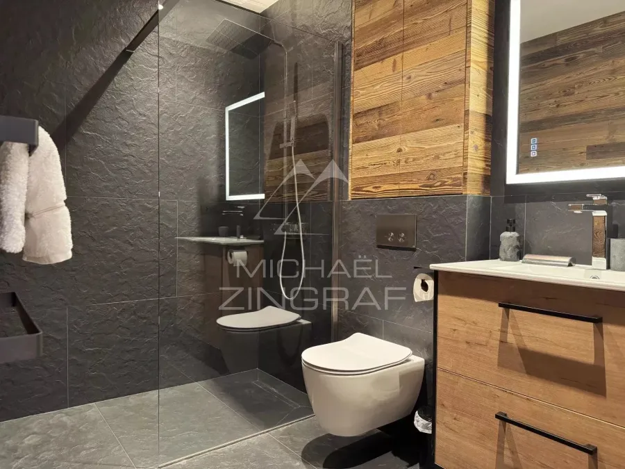 Chalet "coup de coeur" rénové proche centre - Vue & vaste jardin - 8