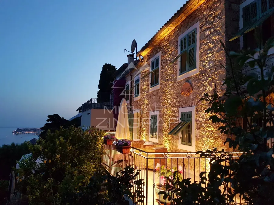Roquebrune-Cap-Martin – Villa d’exception avec vue panoramique sur la mer - 4
