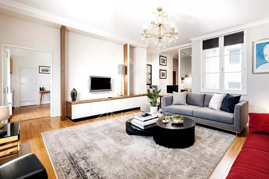 À VENDRE - APPARTEMENT PARFAIT ÉTAT - 2 PIÈCES - RUE DE VARENNE - 2