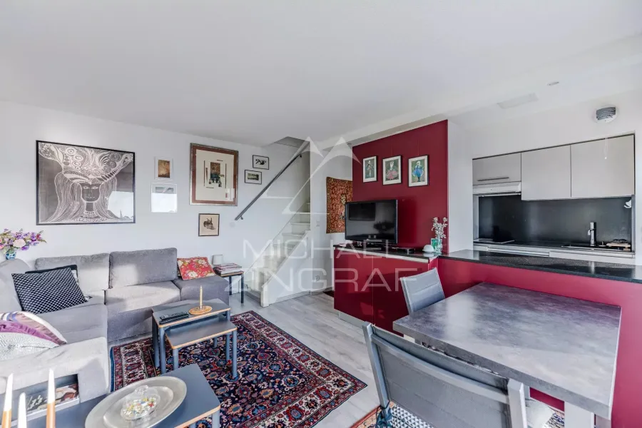 Bel appartement  en centre ville  au dernier étage avec une belle vue - 3