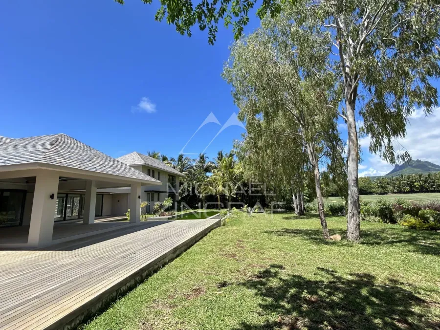 Villa neuve sur Golf - 8