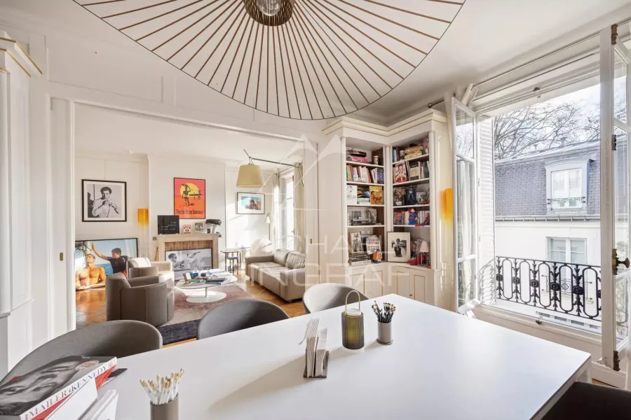 Location - Appartement - 2 chambres - Rue de l'Université Paris 7 - 3