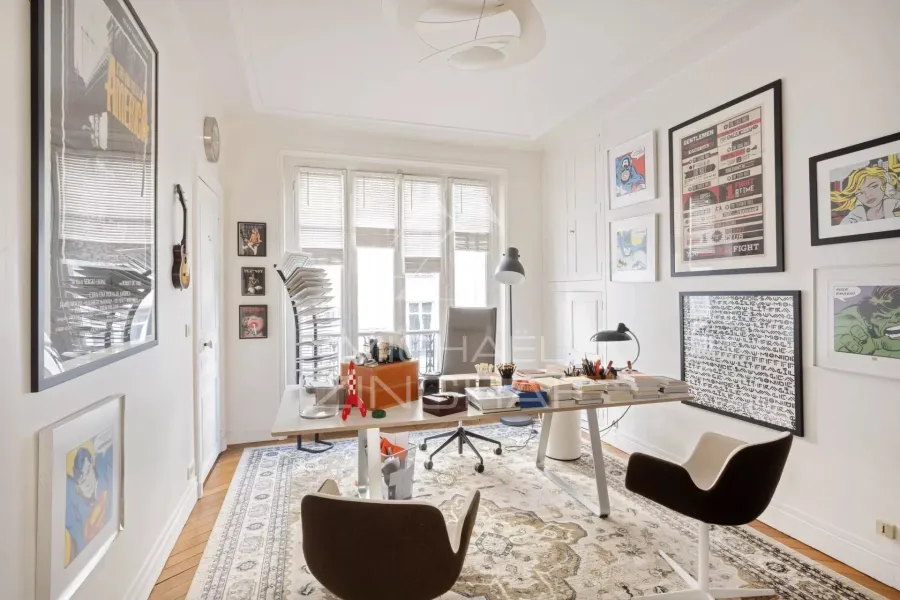 Location - Appartement - 2 chambres - Rue de l'Université Paris 7 - 7